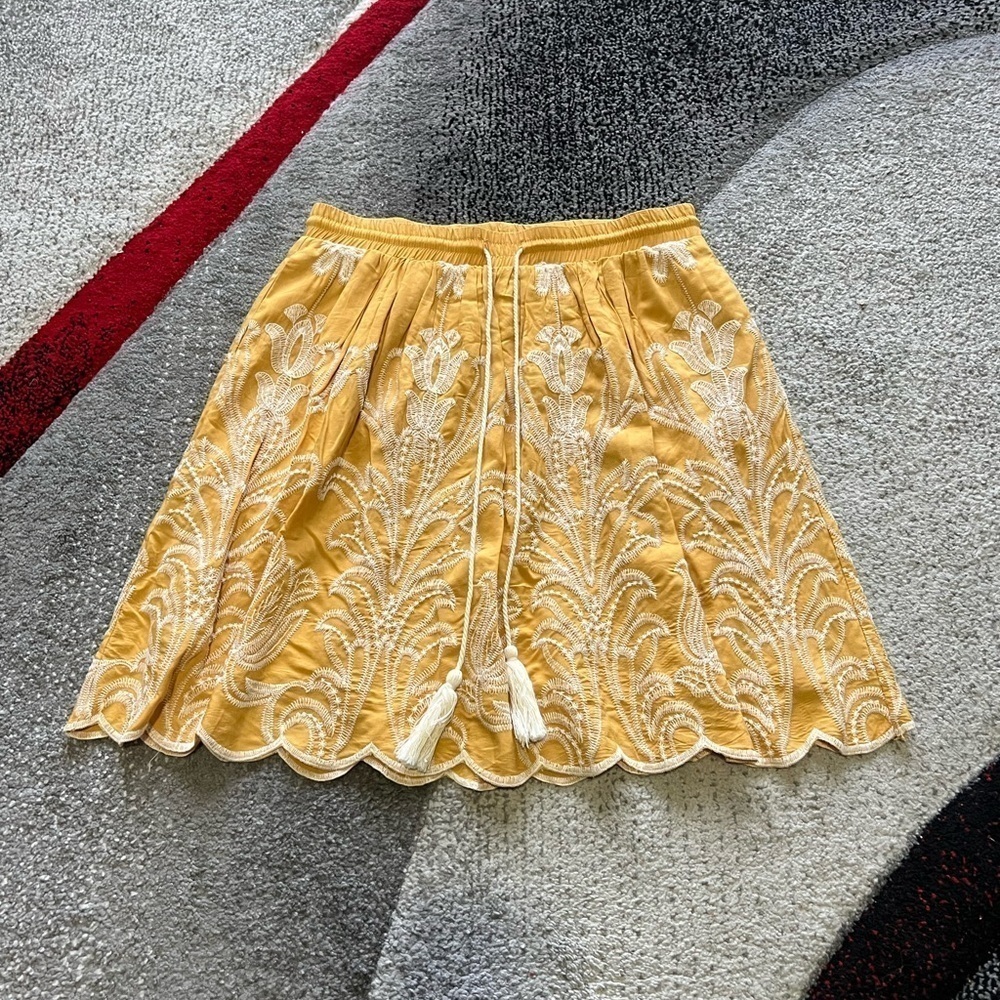 Soft Surroundings Yellow Embroidered Boho Pull on Mini Skirt